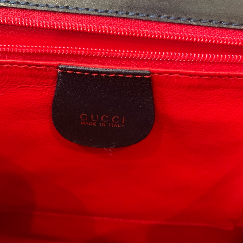 Vintage Gucci Large Lady Lock Handbag (80s) - Picture 6 of 7